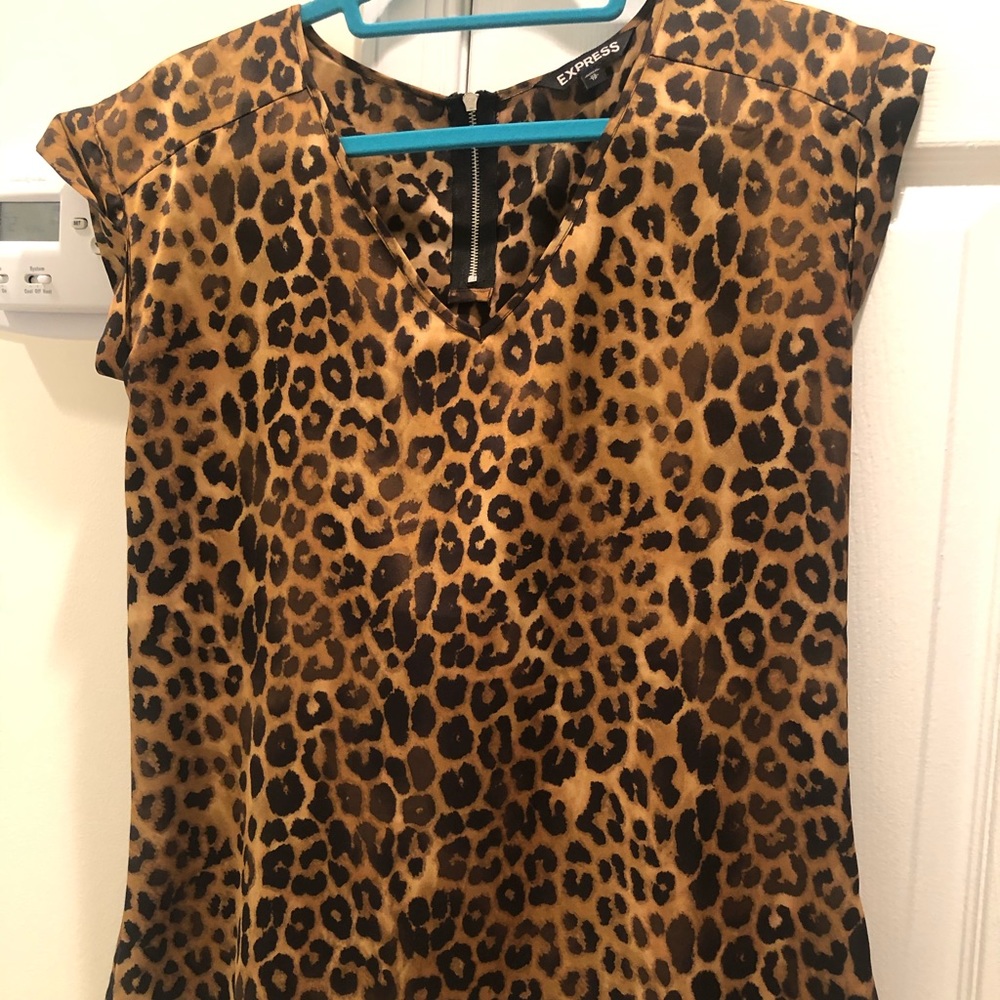 Leopard dressy top
